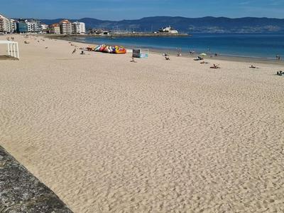 Piso nuevo al lado playa parking privado gratis