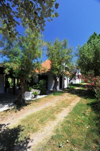Apartments Korakakis Beach