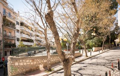 LIV - Elegant Studio in the heart of Kolonaki