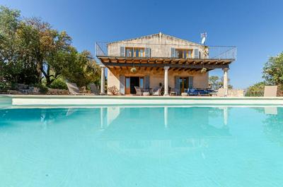 YourHouse Es Fiters