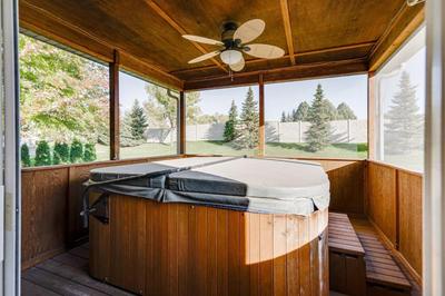 Maple Grove Retreat 30 Days Minimum