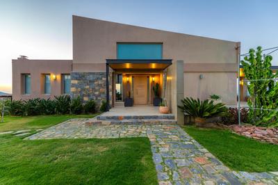 Giorgia's Hillside Villa 2