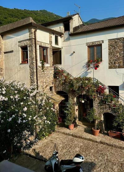 Lux Domus