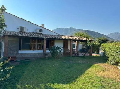 Villa Alice - Villetta con giardino privato a pochi minuti dal mare - Villasimius