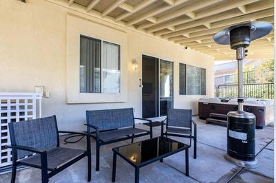 The Nest at Woodside: Lux LA getaway + office/spa