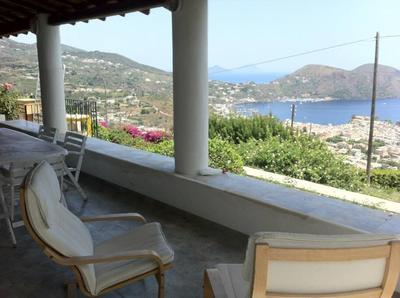 Villa con panorama unico , ampia veranda