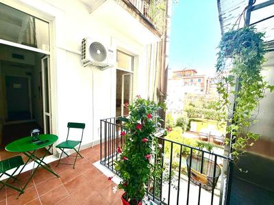 Trevi Romantic Alcova