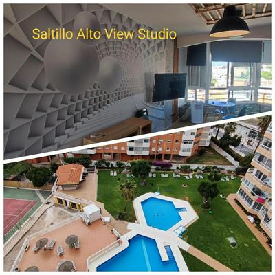 TORREMOLINOS VIEW STUDIO, VISTA MAR Y PISCINA