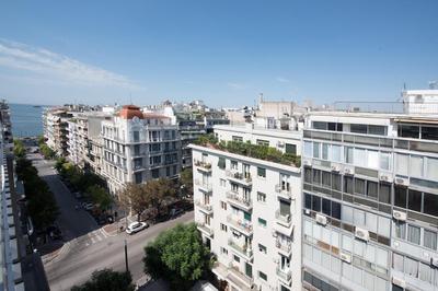 Daphne by halu! : Downtown family penthouse