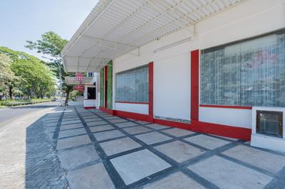 RedDoorz Plus @ Grace Residence Surabaya
