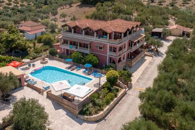 Anemomylos Studios - Private Pool, Family Escape, by ZanteWize