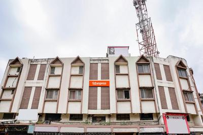 Via Sai Lodging - Nashik Railway Station