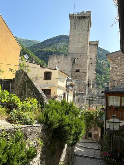 A un passo dal castello