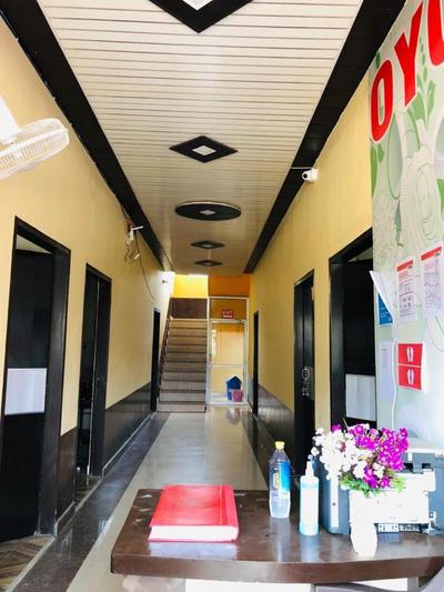 HOTEL TIP TOP - LPU Law Gate - Family, Students, Couples