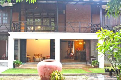 Niwas Ayutthaya