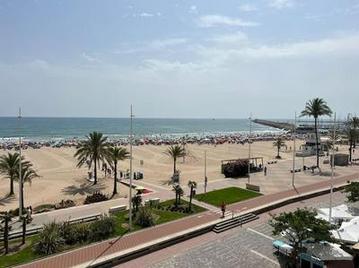 Apartamento 1ª Línea de Playa - Con Piscina y Parking