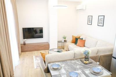 Lindi's Apartment 4/7