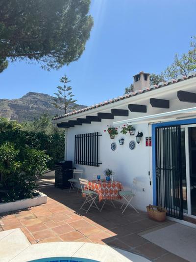 Casa Pipa Alhaurín el Grande - vrijstaande casita met privé zwembad en grote tuin