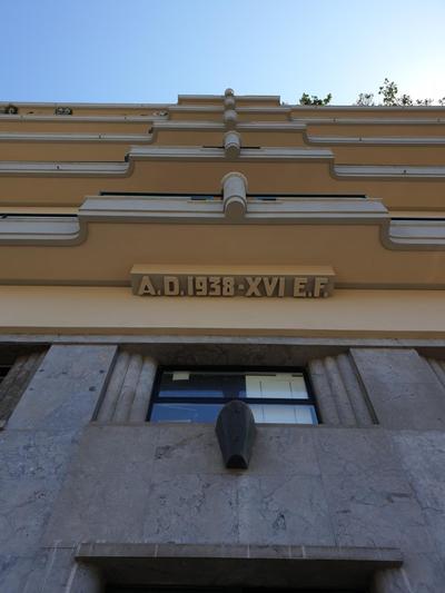 Elegante, in centro, con doccia emozionale.