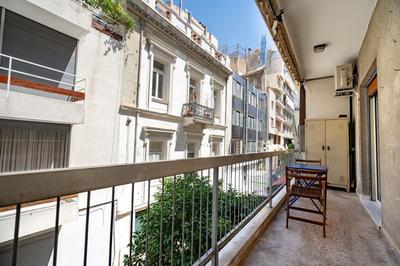 Syntagma square 1 bedrm 4 persons apartment by MPS
