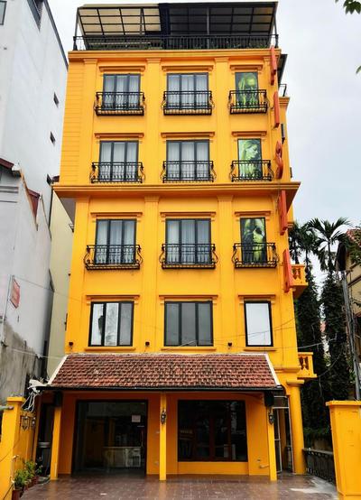 Aisha HOTELS and APARTMENTS