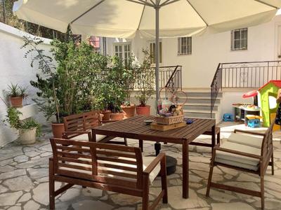 DVLNG FAMILY STUDIO APARTMENT