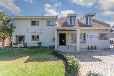 Royal Olympia Lodges & Safaris RSA
