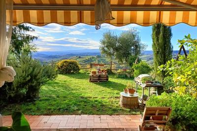 Villa Relax a 2 Piani e Giardino Privato con Vista sulle Colline Umbre