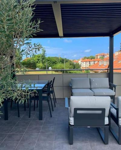 Atico con espléndida terraza