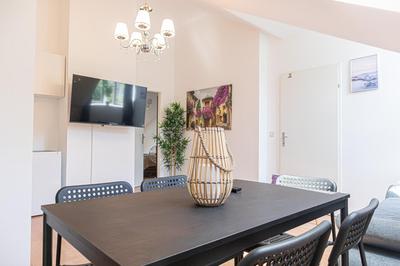 Spacious 2BR Apt Great Location - Near Schönbrunn