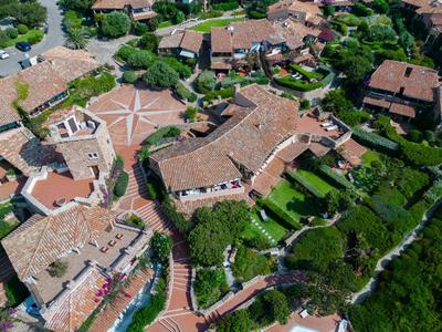 PORTO ROTONDO SPLENDIDO APPARTAMENTO CON GIARDINO VISTA MARE