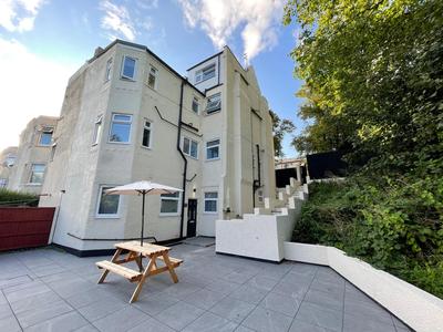 West Midlands-2 Double Bed Room Apartment