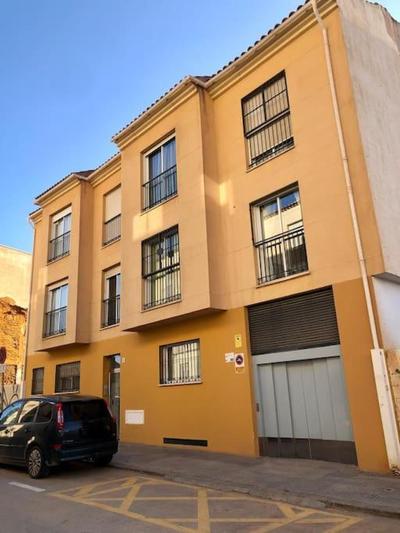 Luminoso apartamento con garaje en el centro