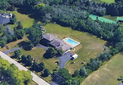 2-Acre Highland Park Retreat with Heated Pool ~ 5*