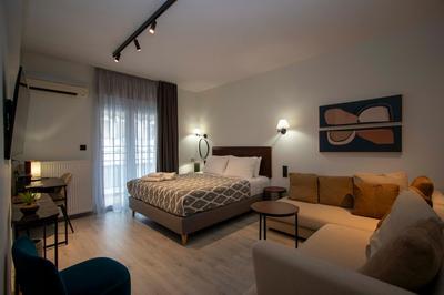Embassy Elegant Suite