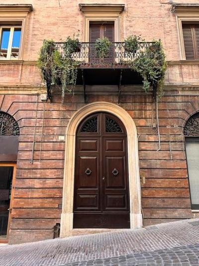 Raphael Temporary Home in Urbino