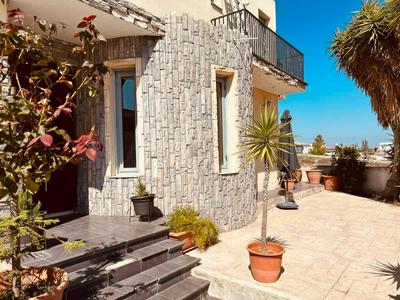 Impeccable 3-Bed Villa in Nicosia