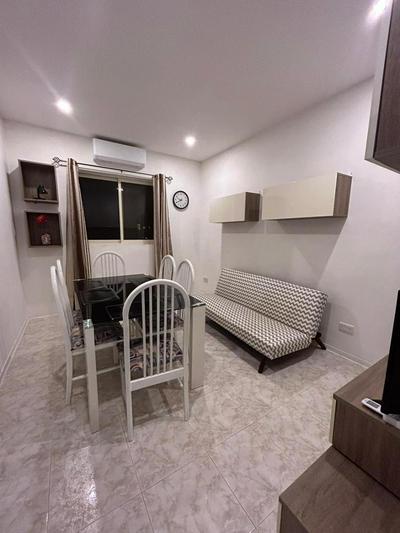 Sea La Vie Apartment