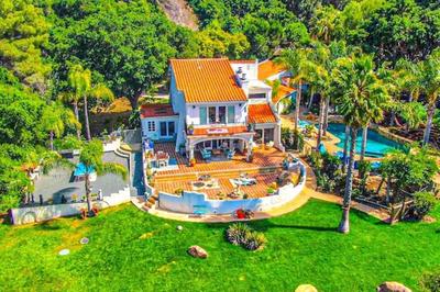 Boho Chic Malibu Retreat Estate Salt Pool Yoga