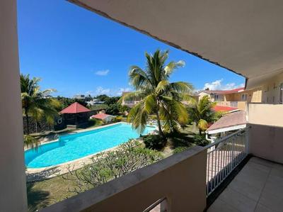 Cozy 3BR Duplex with Pool & Garden View - Grand Gaube Getaway
