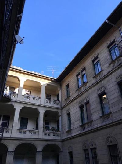 Csengery Apartment