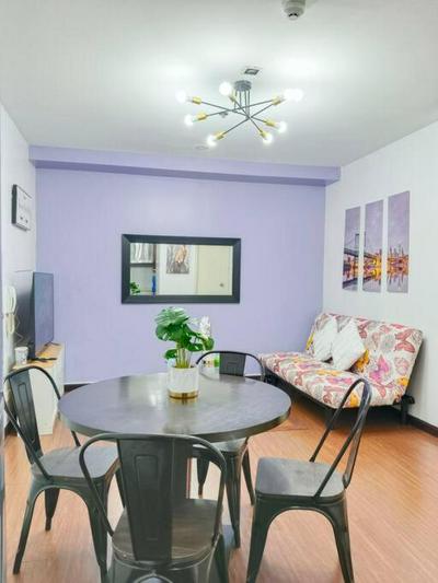 2 Bedroom with 2 t&b in Gramercy Residences Condo