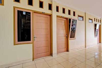 OYO Life 92663 Karmel 6