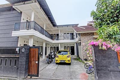 OYO Life 92754 Kost Griya Perdana