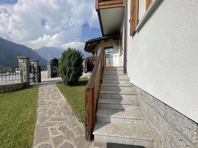 Casa Adamello Giustino