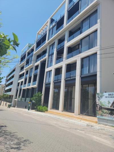 Beautiful 2 Story loft near the beach