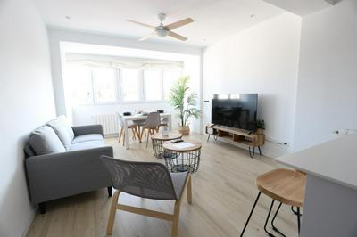 Apartamento Familiar, luminoso y mediterraneo by Hometels