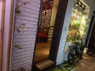 Hoan Kiem lake center