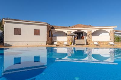 Chic Villa Antonina One Bedroom no2172