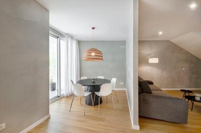 Lisbon Oriente Apartments by Olala Homes